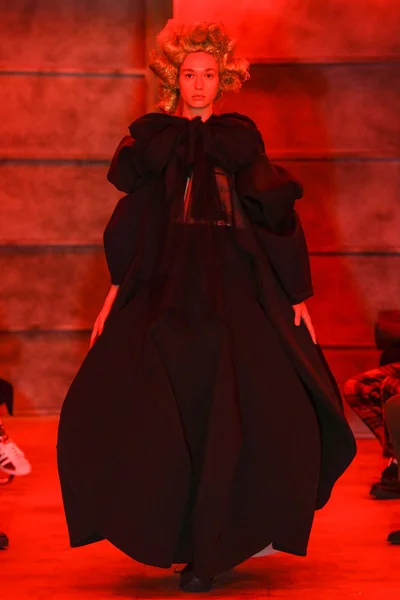 Look 7